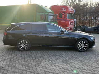 Mercedes-Benz E-Class 2022 - 300 DE 4MATIC imagem 7
