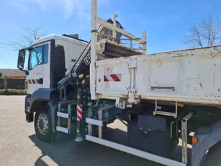 MAN TGS 2014 - 18.360 / FASSI F135 REMOTED CRANE / TIPPER / BIG AXLE / FULL-STEEL / DRUM BRAKES / 211690 KM / AIRCO / FRIDGE / AUTOMATIC / EURO-5 / 2014 obrazek 14