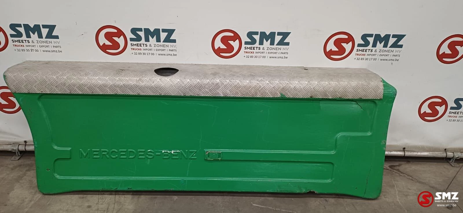 Mercedes-Benz - Occ set sideskirts links + rechts Mercedes SK obrázek 1