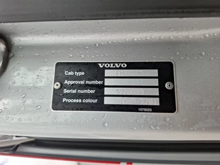 Volvo FH 2019 - FH4-460 / VEB+ / HYDRAULICS / DOUBLE TANK / SMART TACHO V2 / 688399 KM / LWDS / FRIDGE / AUTOMATIC / EURO-6-D / 2019 image 29