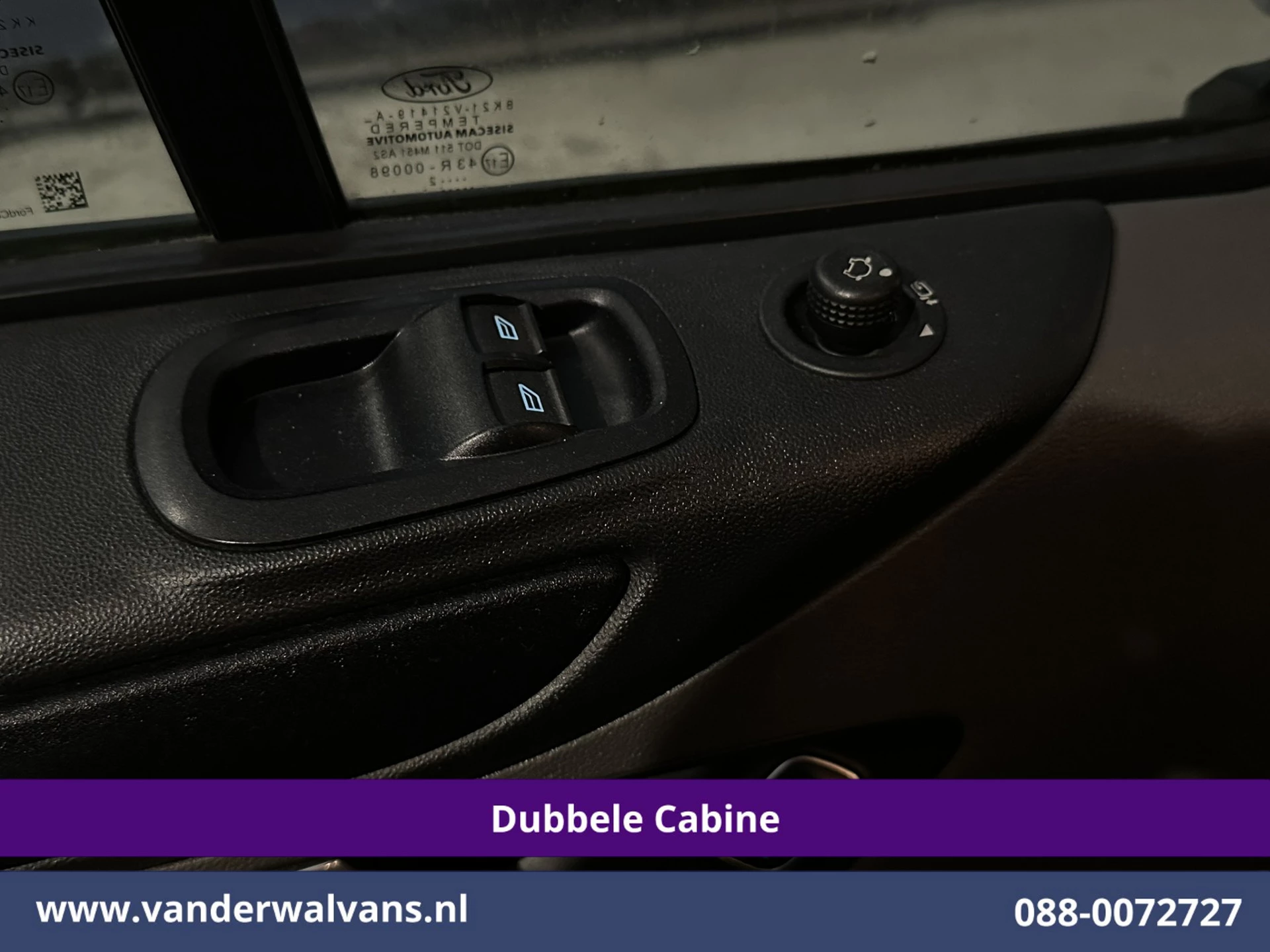 Ford Transit Custom 2023 - 2.0 TDCI 131pk L2H1 Dubbele Cabine Euro6 Airco | 6-Zits | Cruisecontrol | 2550kg Trekhaak image 17