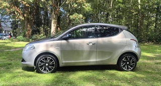 Lancia Ypsilon 2014 - 0.9 TwinAir Platinum bj.2014 5 Drs|Leder|Clima|Nap. afbeelding 2 miniatuur