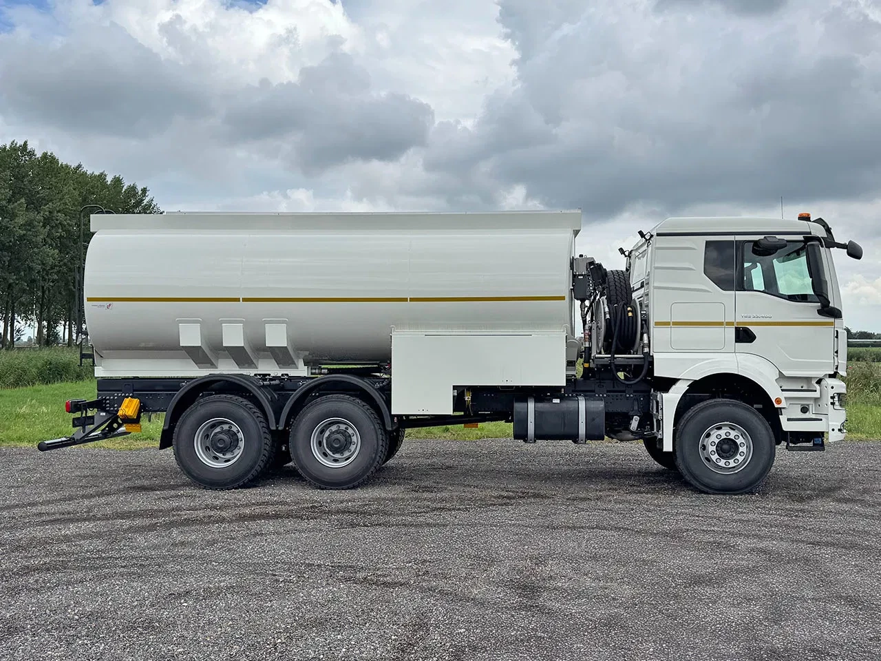 MAN TGS 2023 - 33.400 BB CH Fuel Tank Truck (2 units) imagen 5