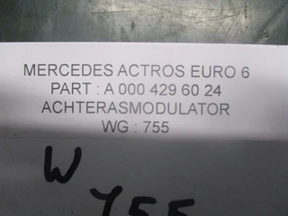 Mercedes-Benz Actros - A 000 429 60 24 ACHTERAS MODULATOR EURO 6 imagem 2 miniatura