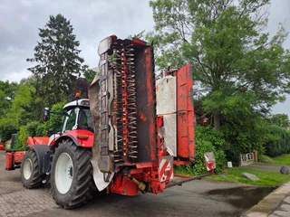 Kuhn 2010 - Kuhn FC883-FF RA + FC313F-FF image 2 thumbnail