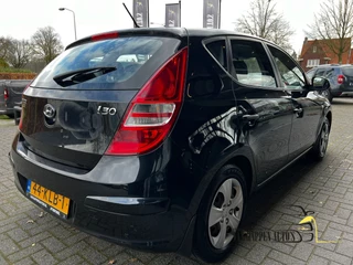 Hyundai i30 2010 - 1.4i Active Cool / apk 3-2027 imagem 4