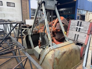 Sennebogen N/A 1987 - S 1240 R ( INCL 3 GRAPS 27M BOOM ) image 21