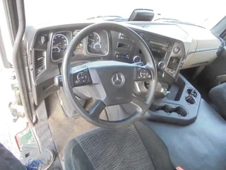 Mercedes-Benz Actros 2016 - 2340 LL 10 X IN STOCK obrazek 8