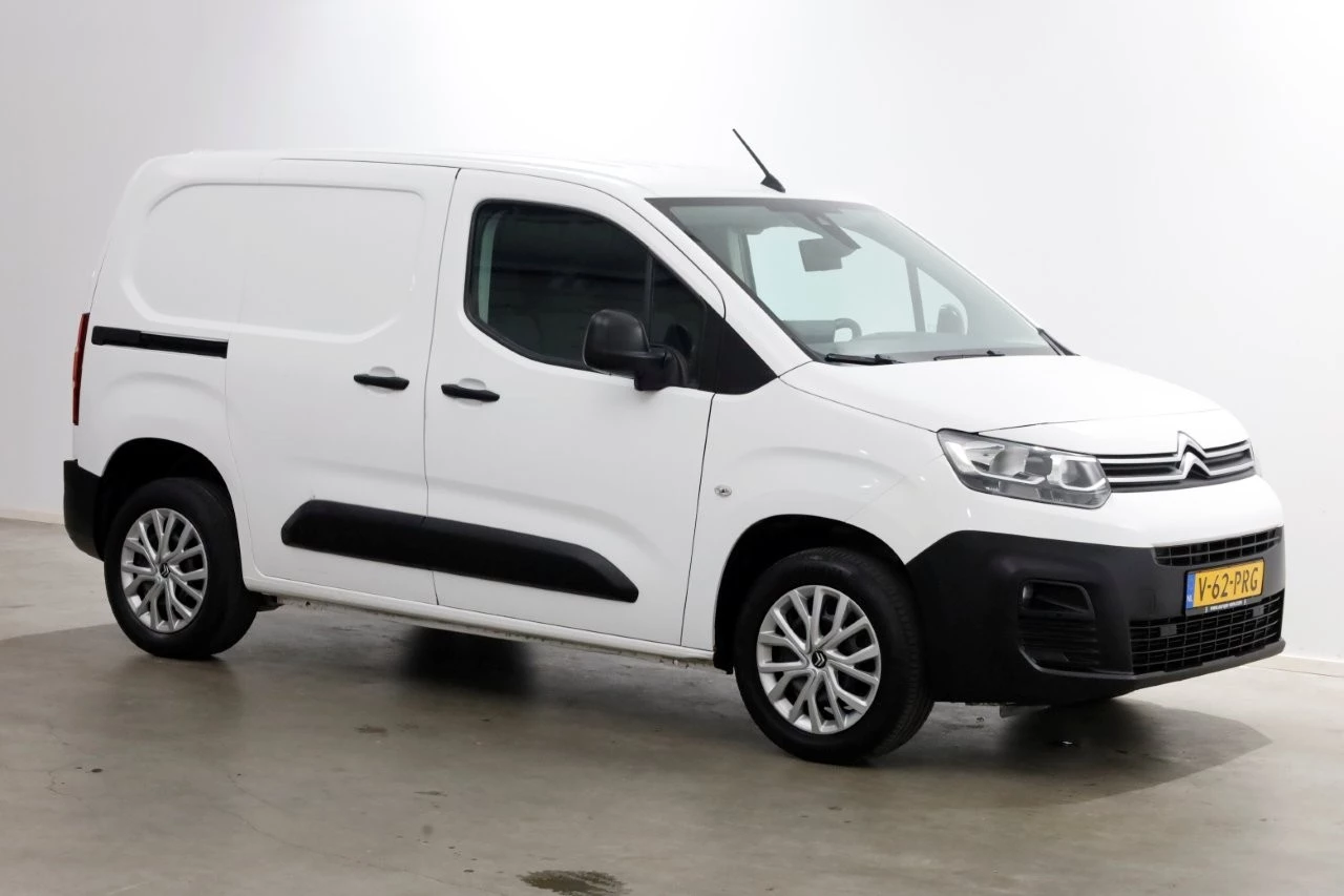 Citroën Berlingo 2021 - 1.2 PureTech 110pk Benzine Airco/Navi/Camera/3Pers. 02-2021 afbeelding 11