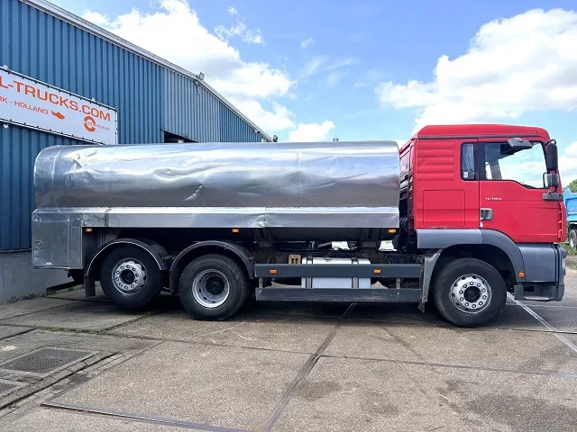 MAN TGA 2001 - 26.310 A 6x2 15.000 WATERTANK (ZF16 MANUAL GEARBOX / STEEL SUSPENSION FRONT-AXLE / LIFT-AXLE / COUNTER / PUMP)ETC. afbeelding 4