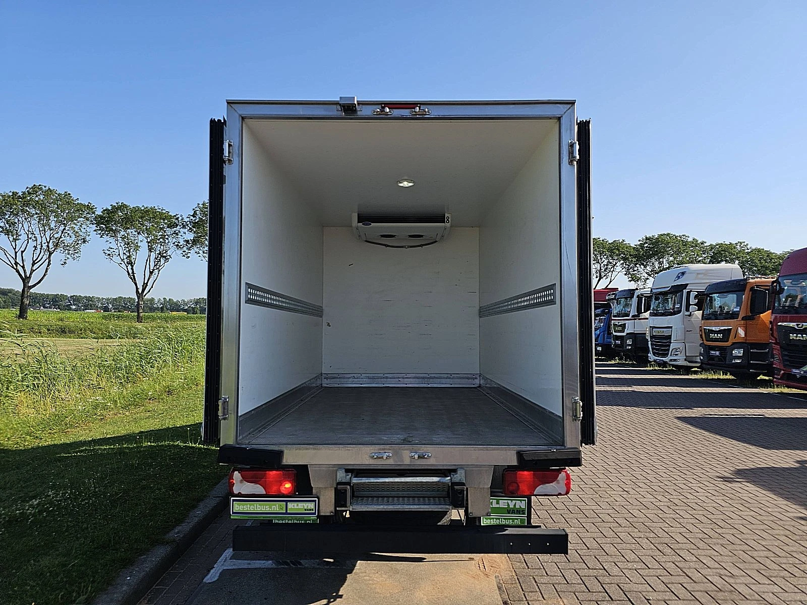 Mercedes-Benz Sprinter 2022 - 516 immagine 12