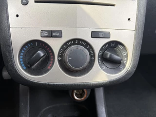Opel Corsa 2007 - 1.2-16V Cosmo APK tot 05-2027 obrazek 18