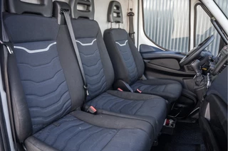 Iveco Daily 2021 - **35S14V 2.3 L2H2 | Automaat | Euro 6 | Cruise | Climate | 3500 KG Trekgewicht | Trekhaak** image 13