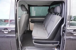 Volkswagen Transporter 2018 - 150pk Euro6 Automaat L2H1 Dubbele cabine 2x Schuifdeur Highline Camera Navigatie Apple carplay Cruise control Trekhaak image 3 thumbnail