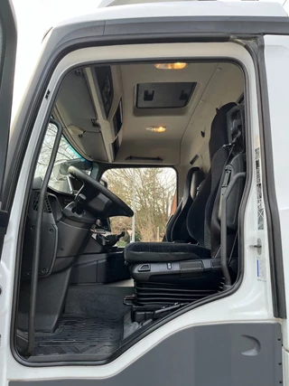 Mercedes-Benz Antos 2540 2014 - LL*6x2*Lenkachse*Vollluft*Koffer*E6 imagem 21