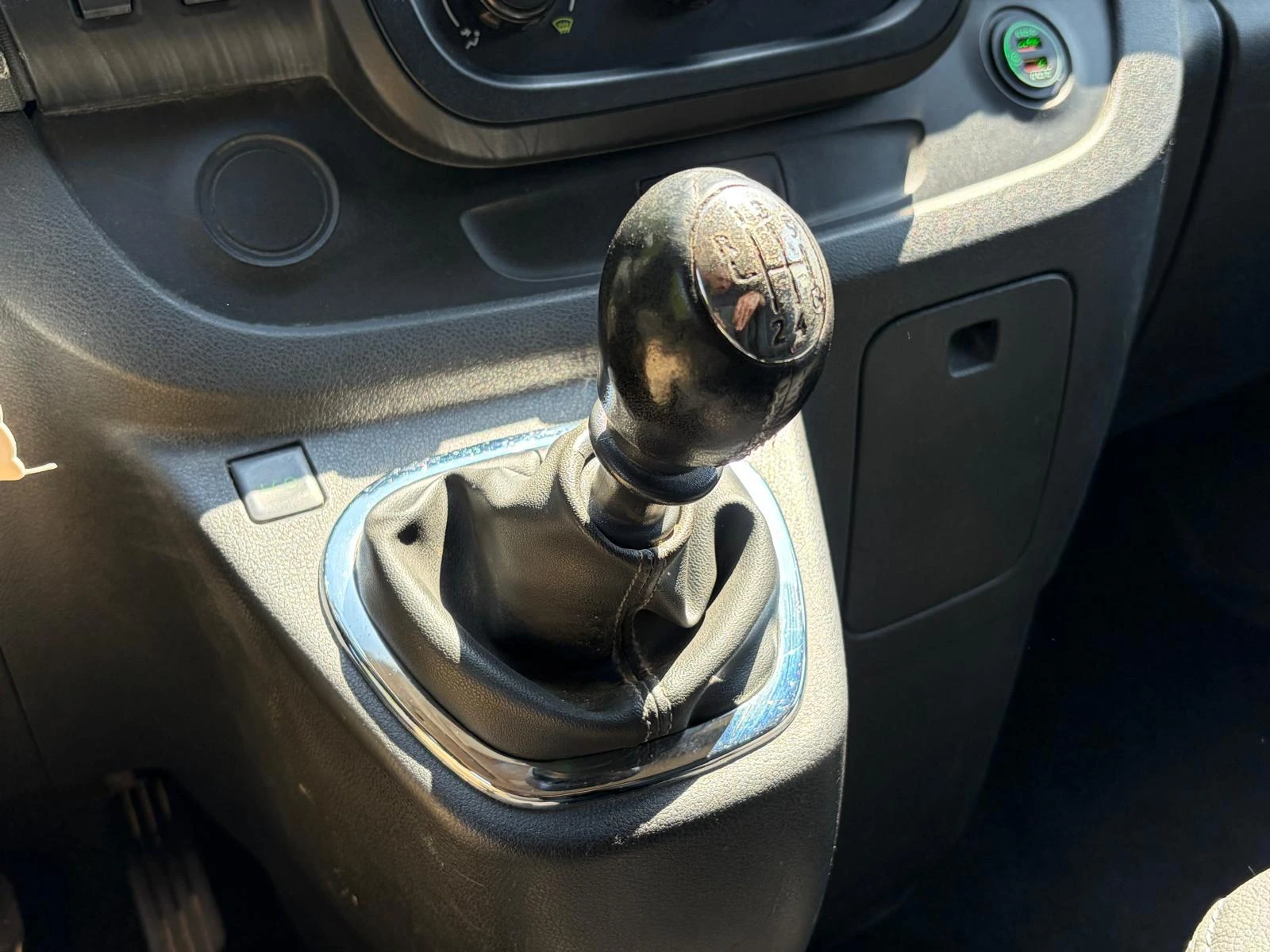 Opel Vivaro 2015 - 1.6 CDTI L2H1 Sport Carplay Imperial 165PK !!NIEUWBINNEN!! afbeelding 14