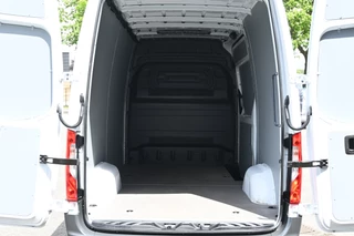 Mercedes-Benz eSprinter 2024 - 314 L2H2 Pro 81kWh RWD image 11