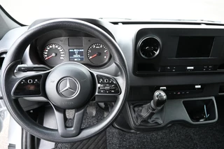 Mercedes-Benz Sprinter 2021 - 315 CDI L2H2 RWD obrazek 14