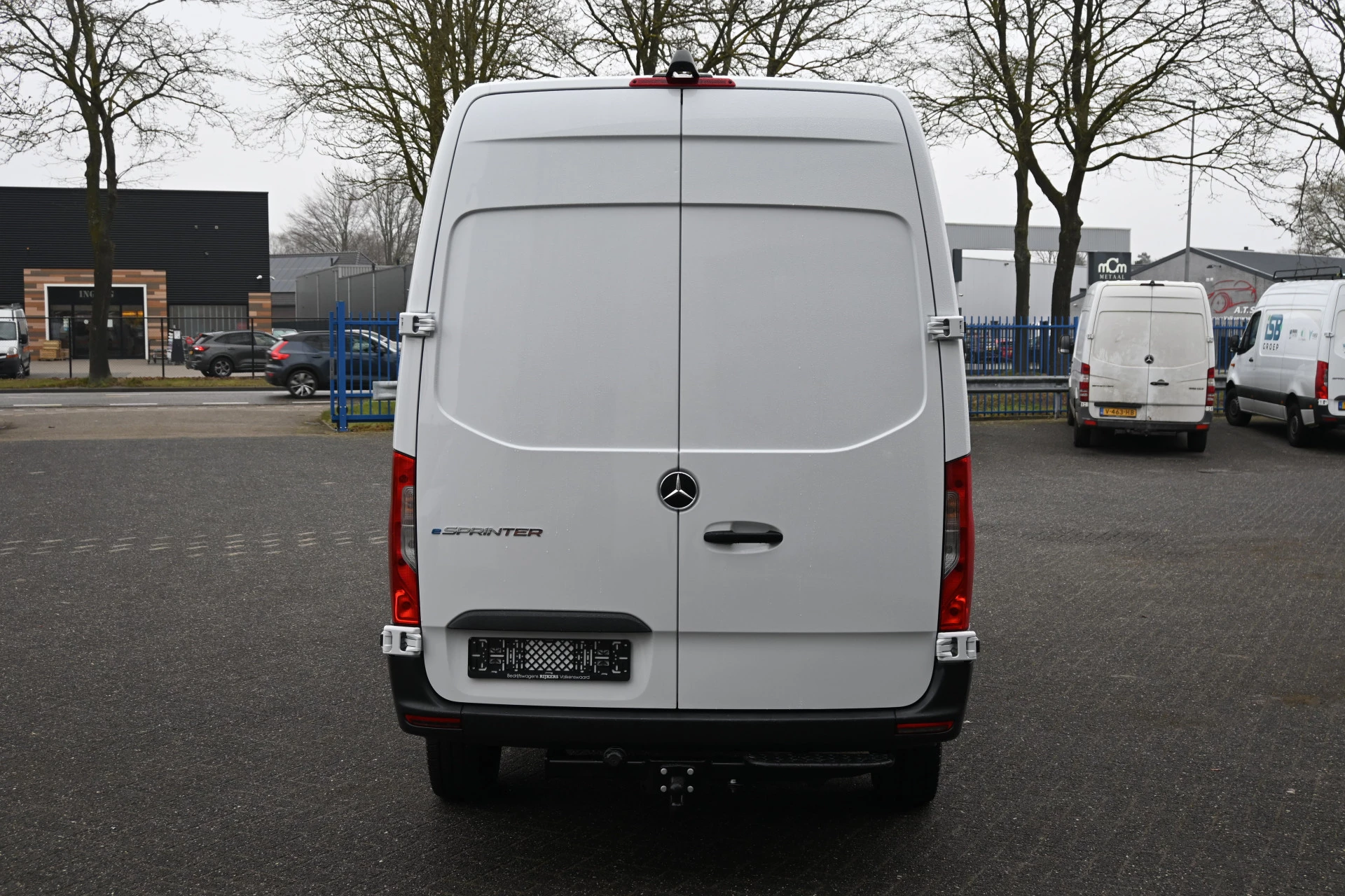 Mercedes-Benz eSprinter 2024 - 320 RWD L2H2 Pro 81kWh imagem 6