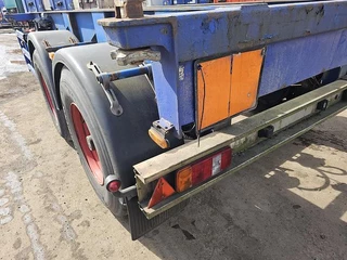 Renders 2 axle | 20 ft| steel suspension | Bpw drum. 1996 - N/A obrazek 24
