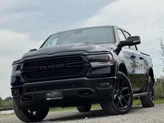 Dodge Ram 1500 2019 - LARAMIE NIGHT 5.7L V8, LAGE BIJTELLING, PANO, H&K, LUCHTV, BLIS, CAMERA, LPG, MEMORY, KEYLESS, 22 INCH te koop