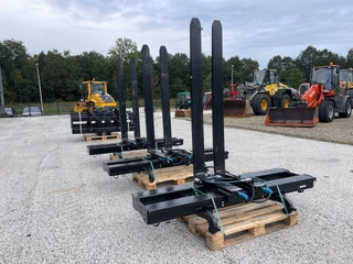 Volvo Volvo / Liebherr / JCB aansl. 2025 afbeelding 1 miniatuur