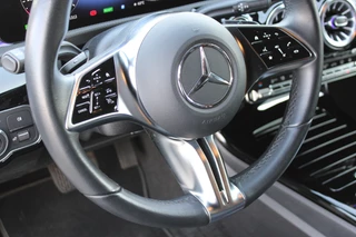 Mercedes-Benz CLA 2023 - Shooting Brake 250e AUT8 Luxury Line WIDESCREEN KEY-LESS GO SFEER 18'' image 11