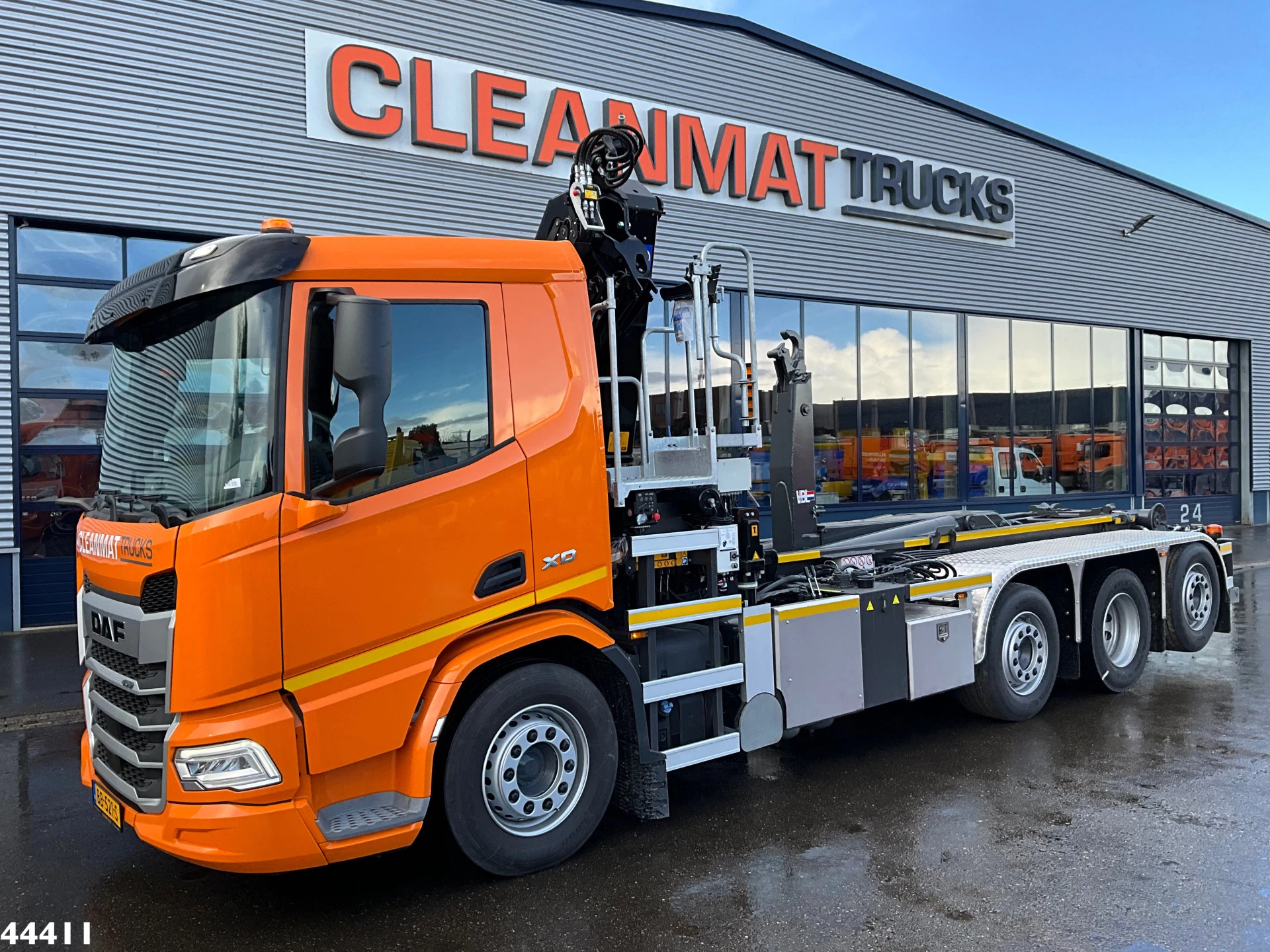 DAF FAQ XD 450 8x2 Euro 6 HMF 28 Tonmeter laadkraan 2025 zdjęcie 2