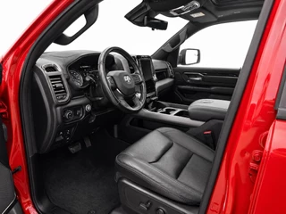 Dodge Ram 1500 2022 - 5.7 V8 Crew Cab 5'7 REBEL | Panoramadak/kantelschuif | Luchtvering | Multifunctione tailgate | Rambar | LPG&Trekhaak| 1e eigenaar| obrazek 20