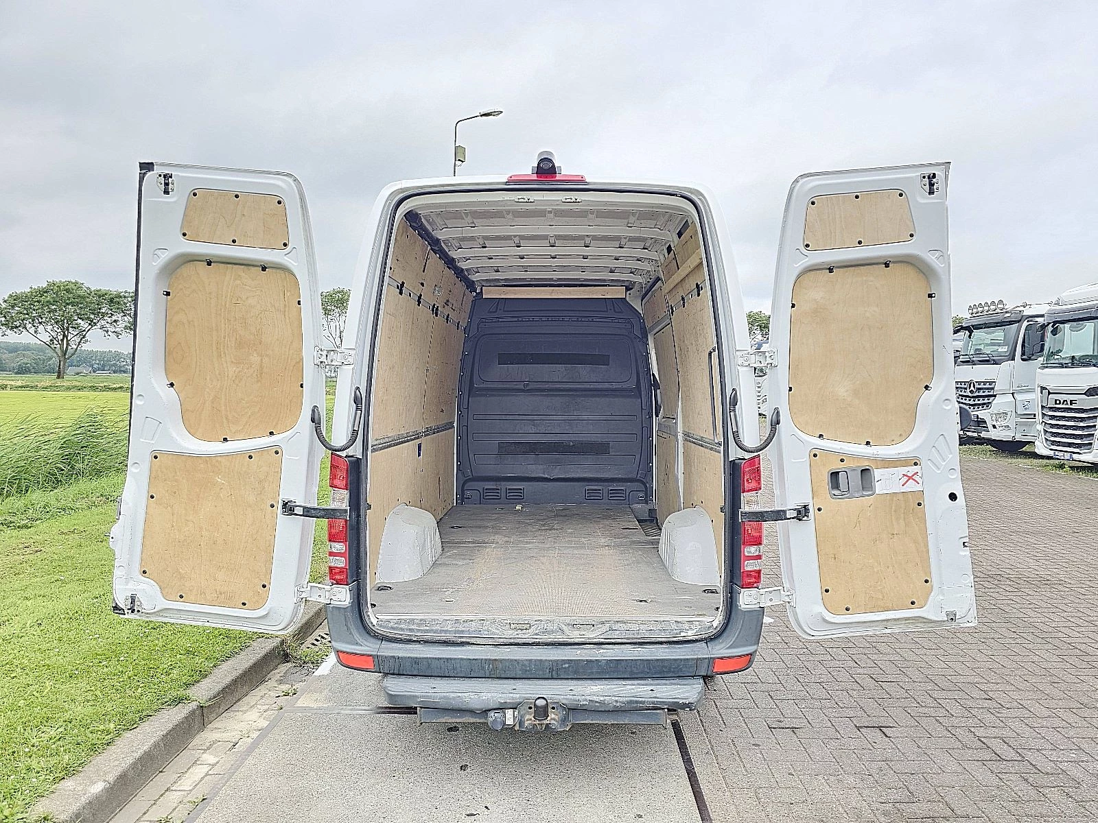 Mercedes-Benz Sprinter 2018 - 311 Bild 13