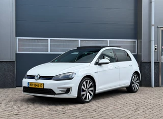 Volkswagen Golf 2015 - 1.4 TSI GTE bj.2015 Pano|Navi|Leder|Pdc|Nap. te koop