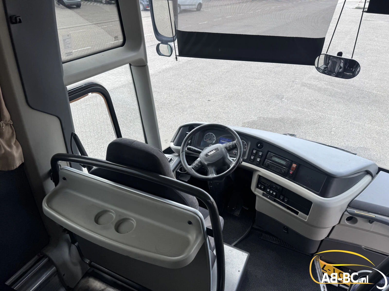 VDL Futura FHD2 129 440 2014 afbeelding 55