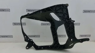 DAF - Body & Chassis Parts Koplampsteun Re. DAF CF in vendita