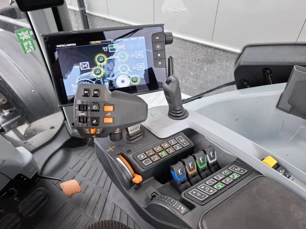 Valtra 2021 - T 215 Direct Twintrac immagine 12