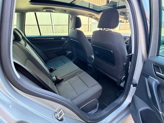 Volkswagen Golf Sportsvan 2017 - 1.2 TSI Highline bj.2017 Pano|Navi|Trekhaak. afbeelding 13
