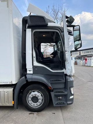 Mercedes-Benz Antos 2540 2014 - LL*6x2*Lenkachse*Vollluft*Koffer*E6 imagem 32