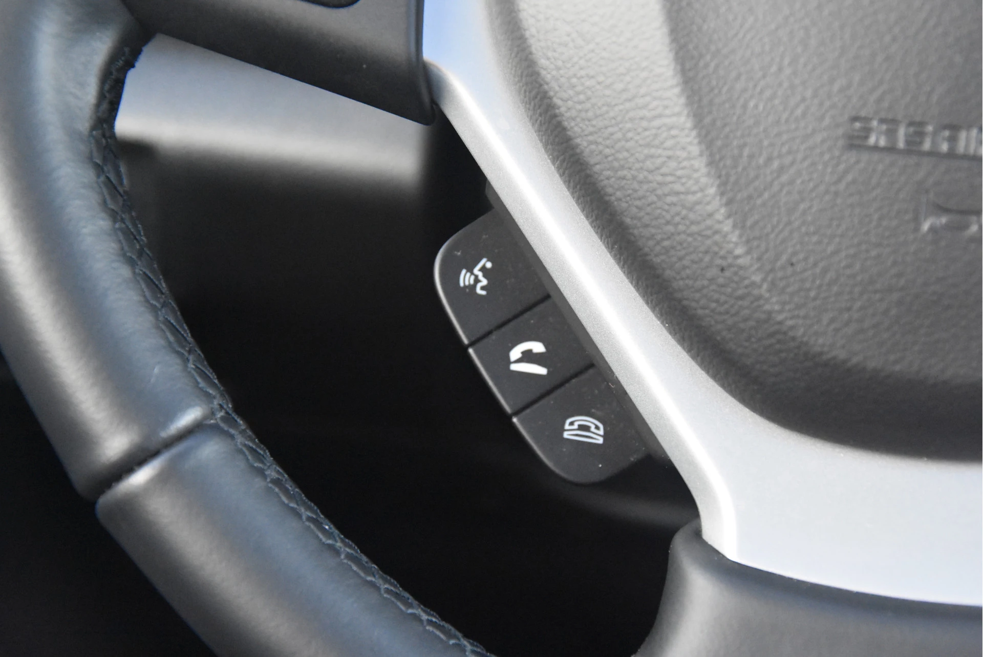Suzuki S-Cross 2025 - 1.4 Boosterjet Style Smart Hybrid Bild 8
