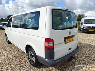 Volkswagen Transporter 2012 - Kombi 2.0 TDI Lang 9 Persoons Trendline , 1e Eig. Airco , leuke personenbus! afbeelding 3 miniatuur