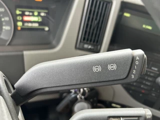 Volvo FM 330 2014 - Globetrotter / 742 dkm image 5