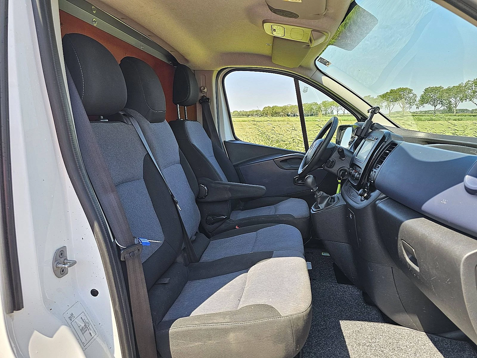 Opel Vivaro 2019 - 1.6 Bild 7