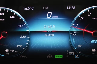 Mercedes-Benz GLA 2021 - 250e AUT8 AMG NIGHT PAKKET PANORAMADAK DISTRONIC MEMORY SFEER 360-CAMERA TREKHAAK immagine 36