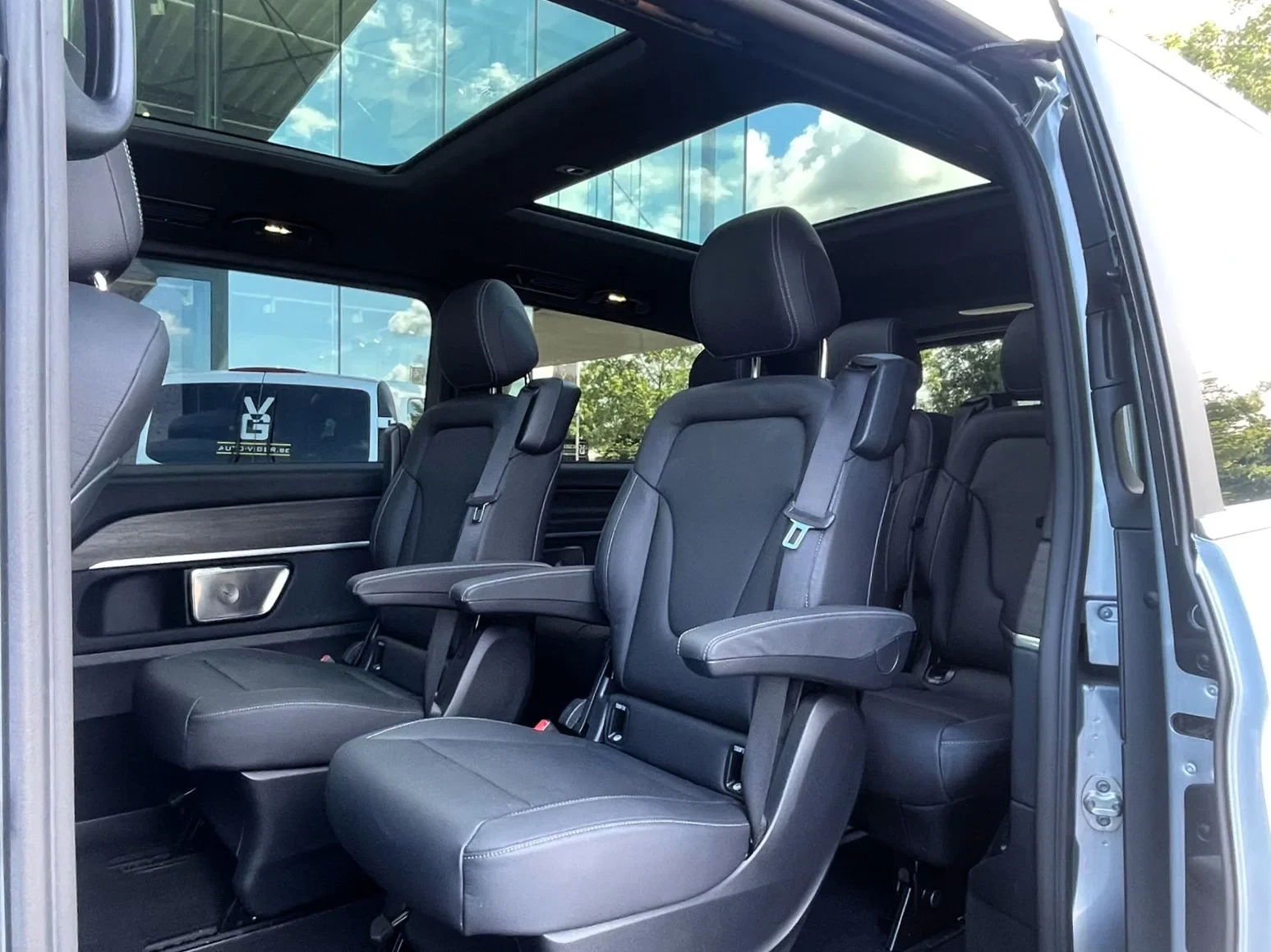 Mercedes-Benz V-Class 2024 - *300d 4Matic**Panoschuifdak*Airco V+A*Burmester*AHK 2,5t*Elektr. schuifdeur L+R*4Matic*Stuurverwarming*Stoelverwarming imagen 11