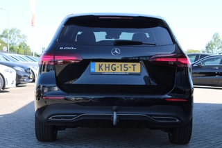 Mercedes-Benz B-Class 2023 - 250e Luxury Line WIDESCREEN CAMERA NAVI TREKHAAK <FACELIFT>> image 5
