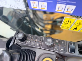 Cat N/A 2020 - 320 07C | NEW UNDERCARRIAGE bild 5