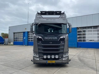 Scania S 2022 - S660 V8 NGS / Retarder / Full Air / 2x Tank / Ful Spoiler / Stand Airco afbeelding 2 miniatuur