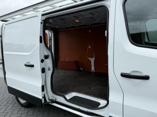Renault Trafic 2024 - 2.0 dCi 150 PK AUTOMAAT / L2H1 / 27.349 KM!! / TREKHAAK / IMPERIAAL / 3-ZITS / CAMERA / LED obrazek 9
