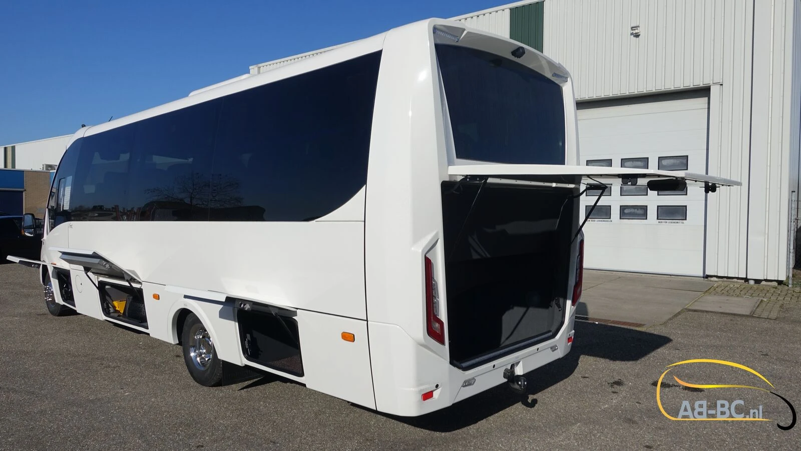 Iveco Rosero First Busworld Edition 31 Seats EURO 6 2026 afbeelding 15
