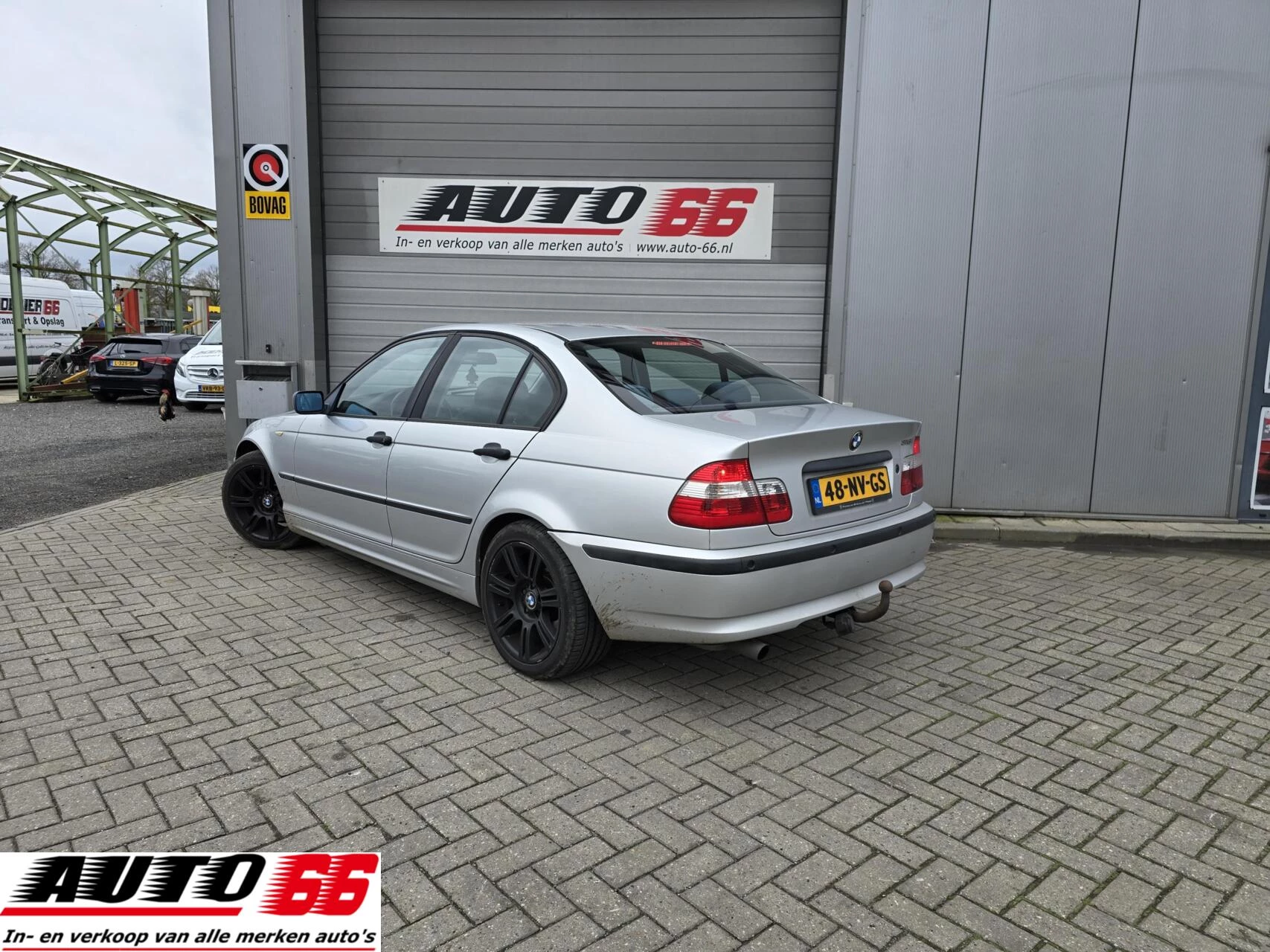 BMW 3 Serie 2004 - 316i Special Executive APK tot 07-2027 afbeelding 3