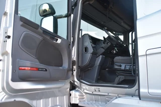Scania R 2015 - R520 HL V8 8x2/4HNB - NEW TACHO - FULL AIR - PARK. AIRCO - WHEELBASE: 470 CM - TOP CONDITION - изображение 4