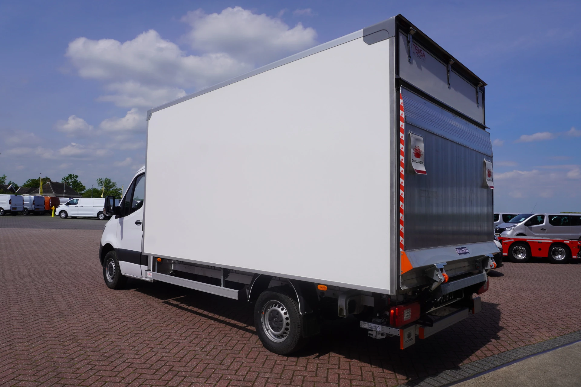 Mercedes-Benz Sprinter 2024 - 319 CDI 191PK Bakwagen met laadklep Automaat obrázek 6